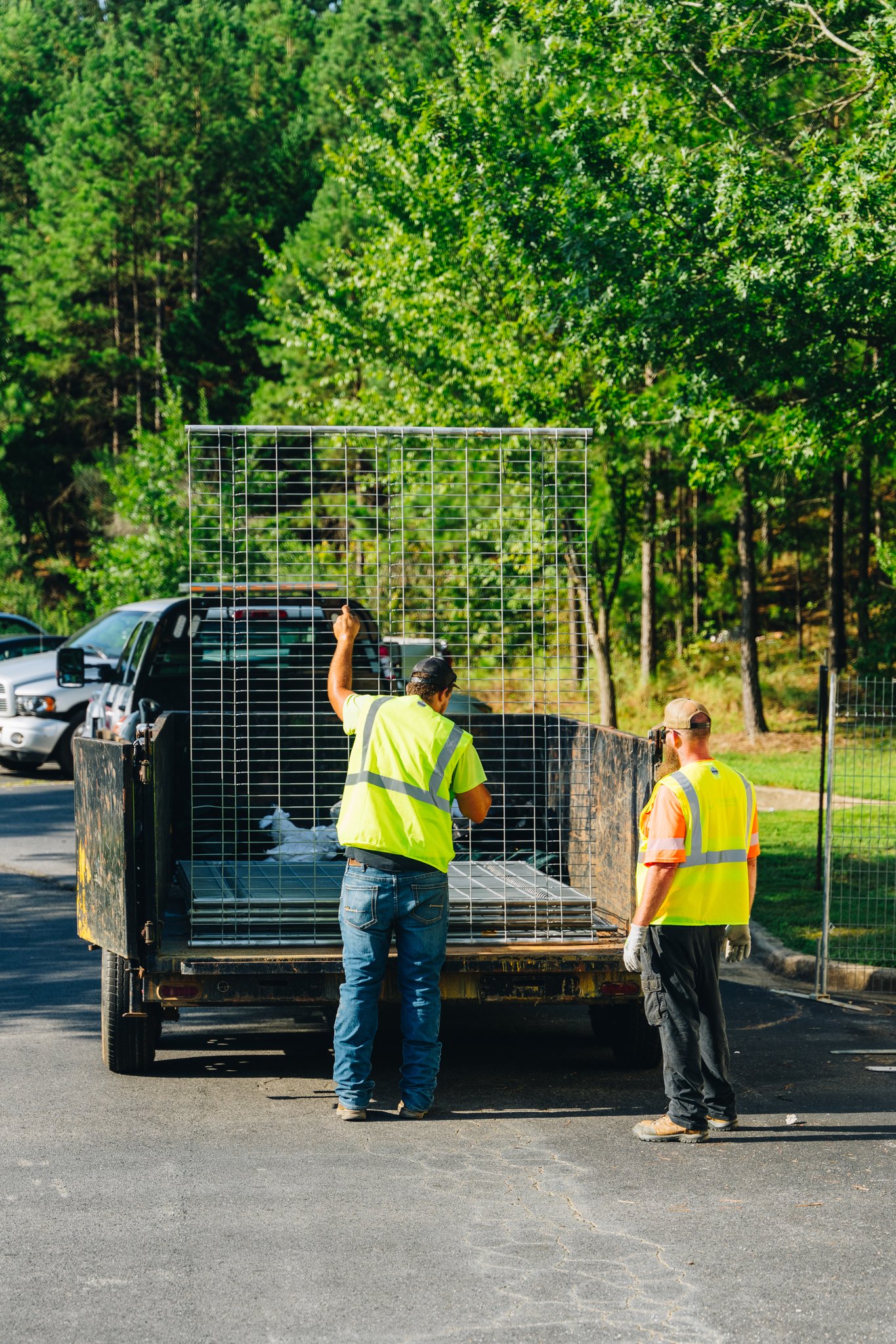 AF&G temporary fence installation at large commercial site